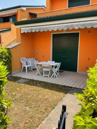 Iris 20 In Posizione Strategica, Indipendente, All'Interno Del Villaggio Dei Fiori カオルレ エクステリア 写真